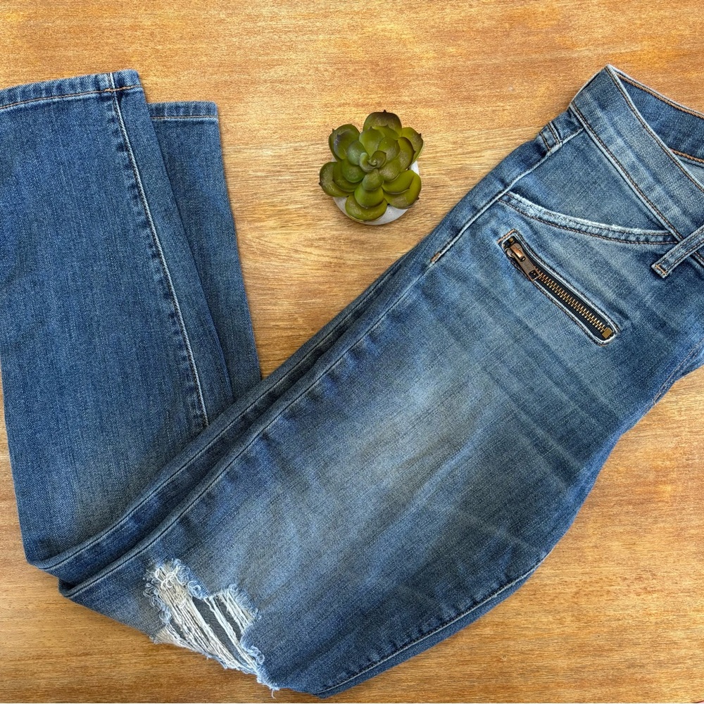 SZ 27 Current Elliot The Stiletto Biker Adorned Destroy